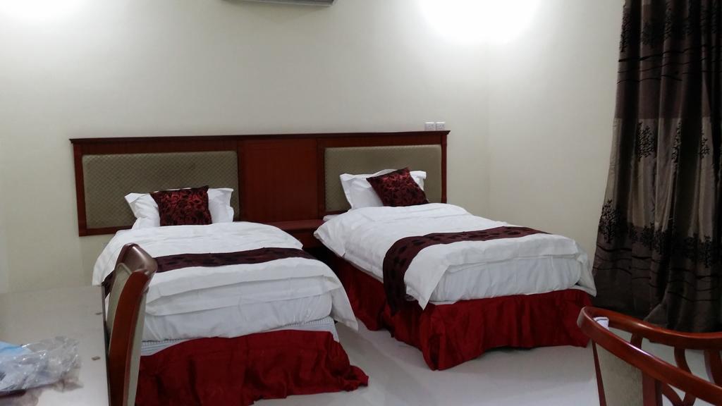 Hana Yanbu Hotel Apartments Exterior photo